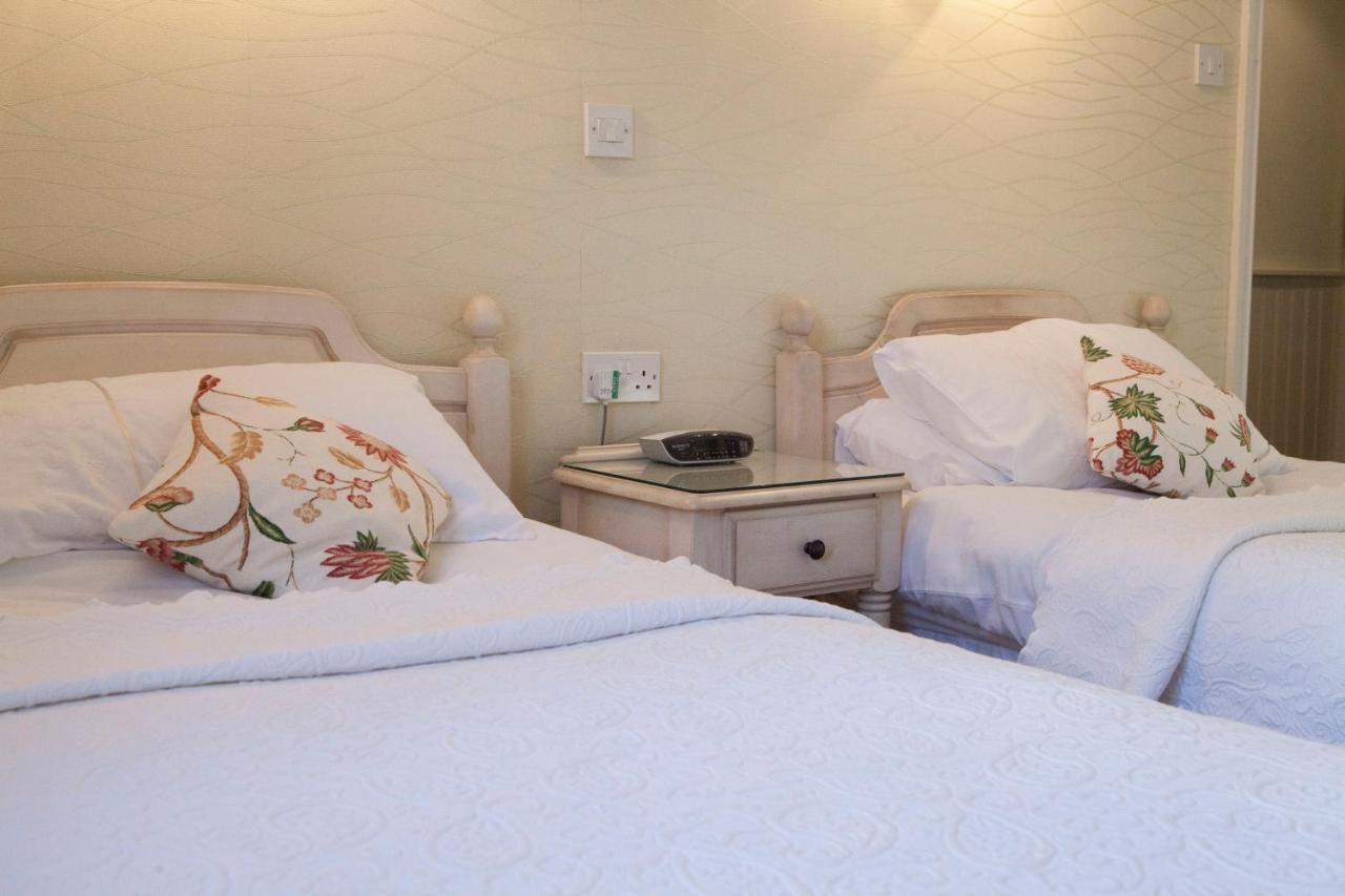 Red Lion Inn Little Budworth 외부 사진