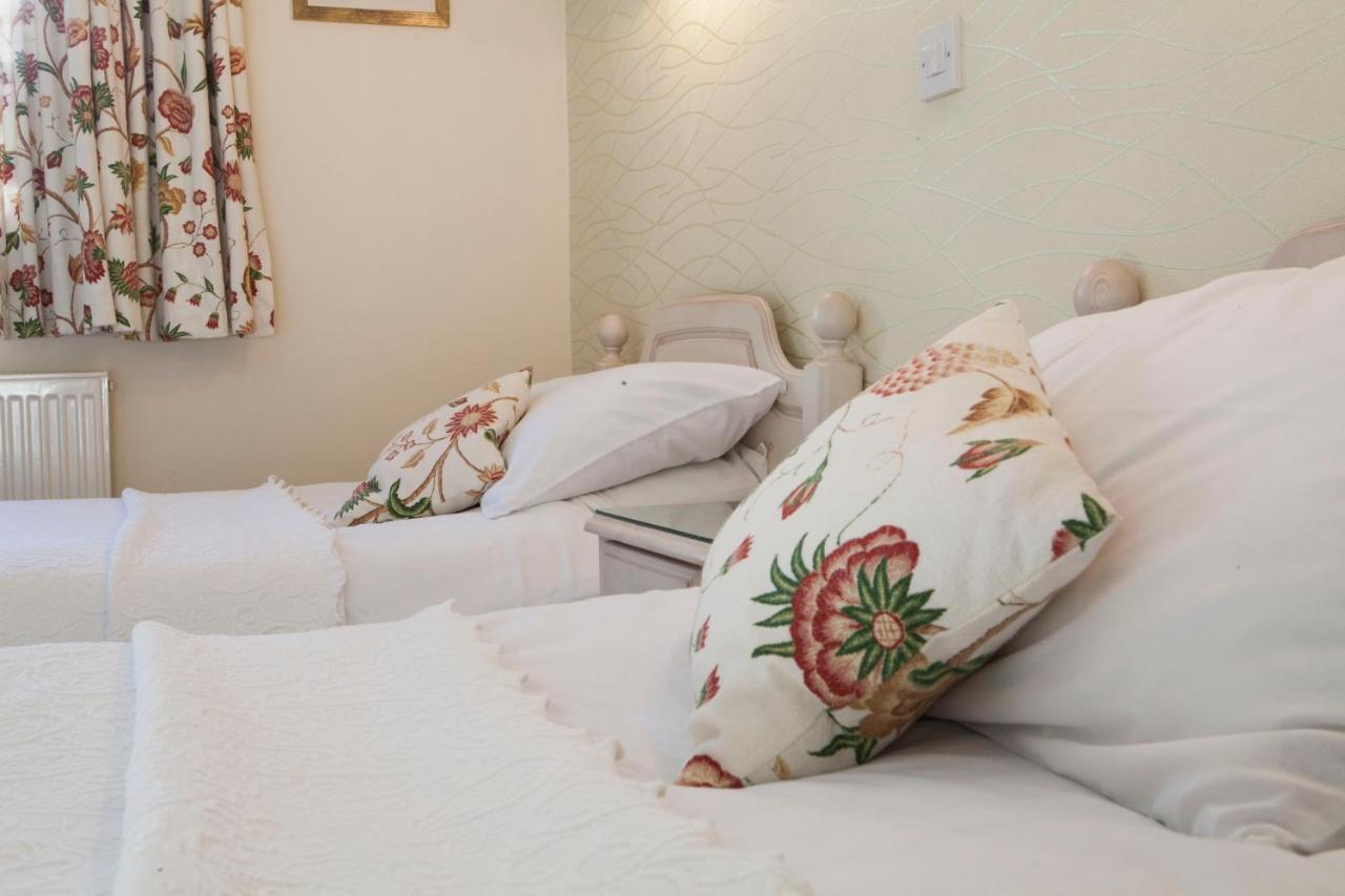 Red Lion Inn Little Budworth 외부 사진